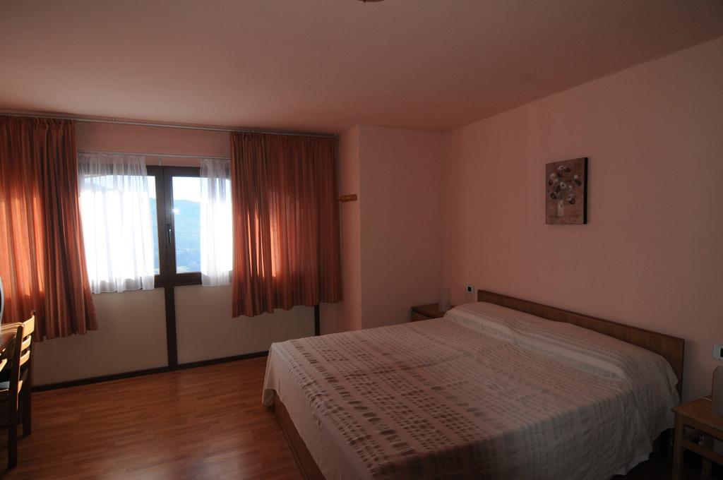 Locanda Del Pittore Arcumeggia Pokoj fotografie