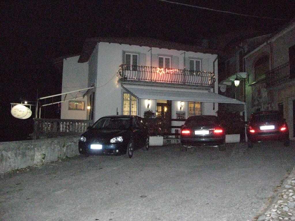 Locanda Del Pittore Arcumeggia Exteriér fotografie