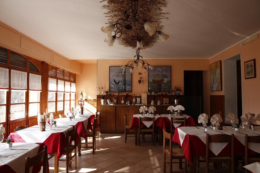 Locanda Del Pittore Arcumeggia Exteriér fotografie